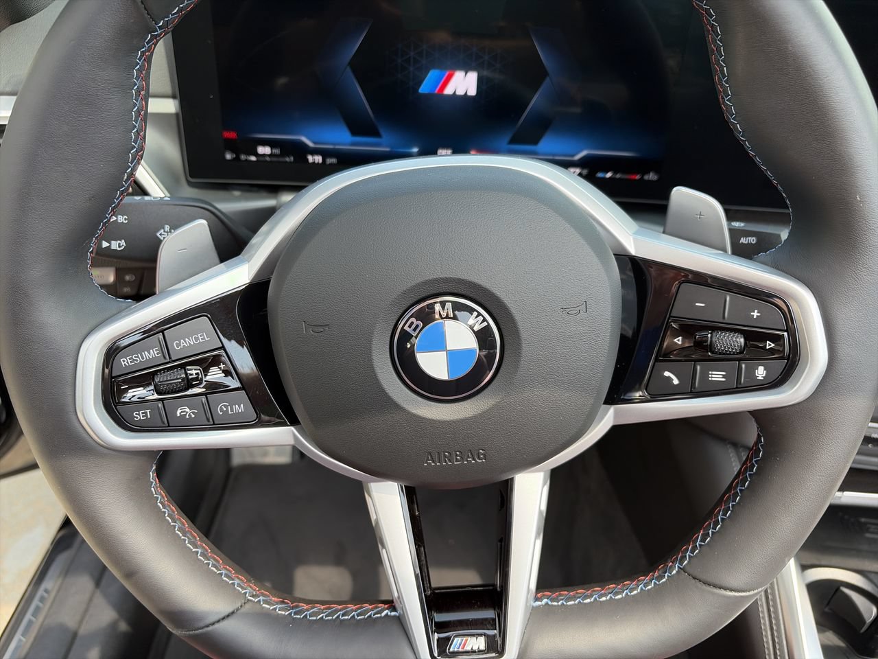 Used 2027 BMW M440i Convertible RWD image 22