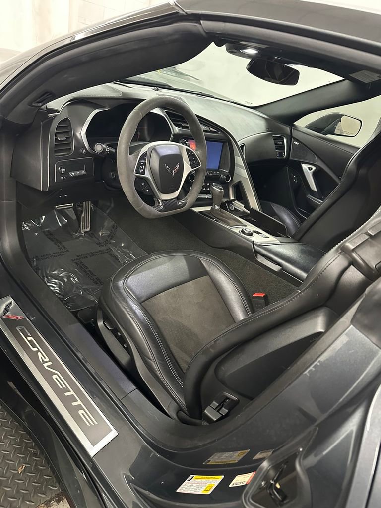 Used 2017 Chevrolet Corvette Grand Sport image 11