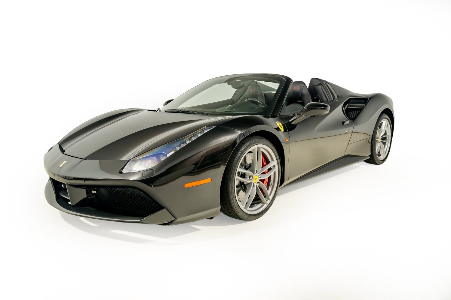 Used 2018 Ferrari 488 Spider RWD image 14