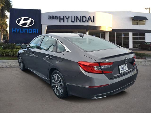 Used 2018 Honda Accord Touring image 4