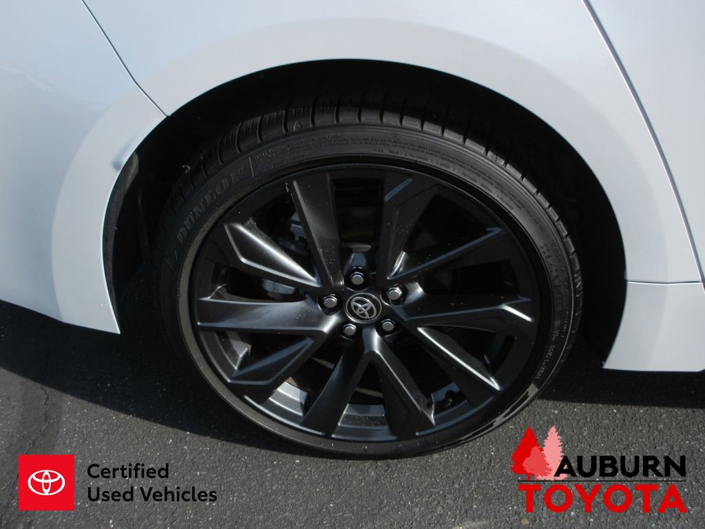 Certified 2025 Toyota Corolla SE w/ Convenience Package image 3