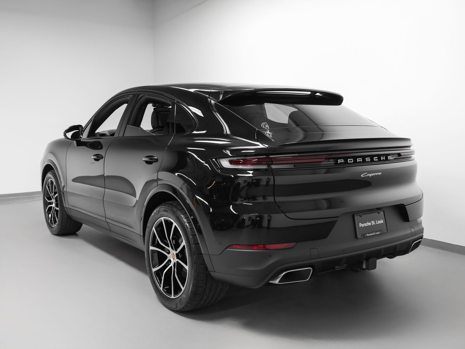 New 2026 Porsche Cayenne Coupe AWD/4WD image 3