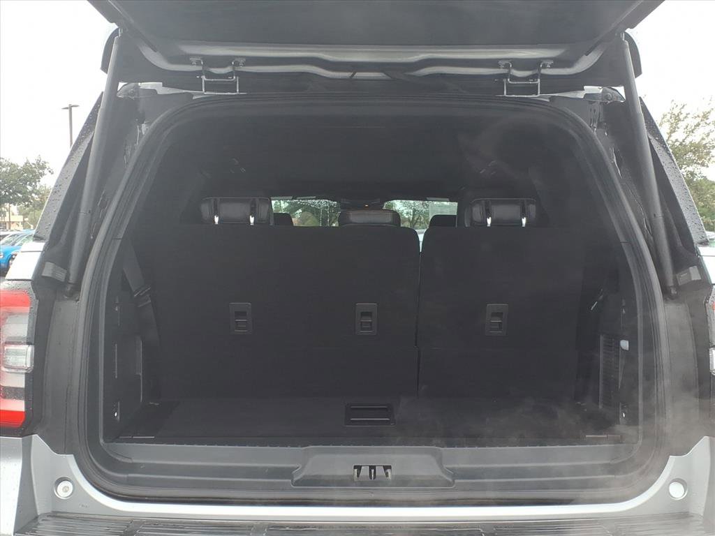 Used 2024 Ford Expedition Platinum image 16