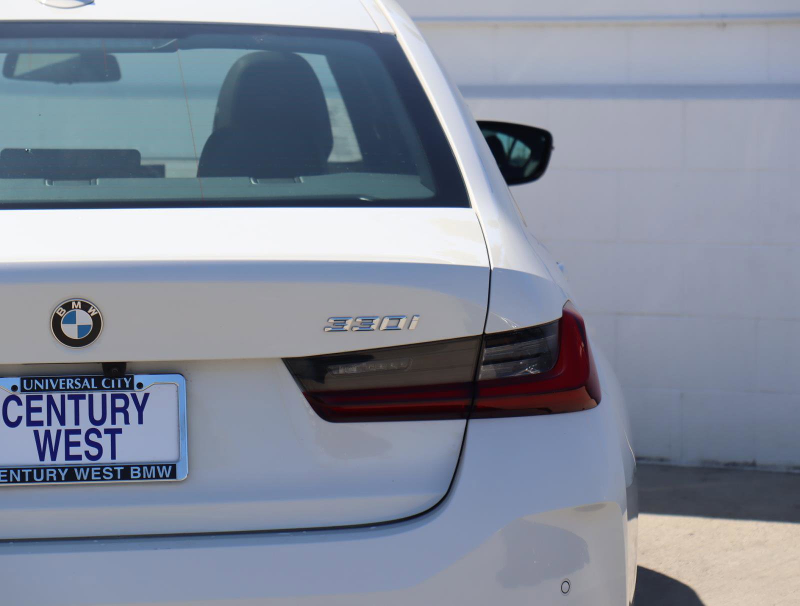 Used 2024 BMW 330i Sedan image 5