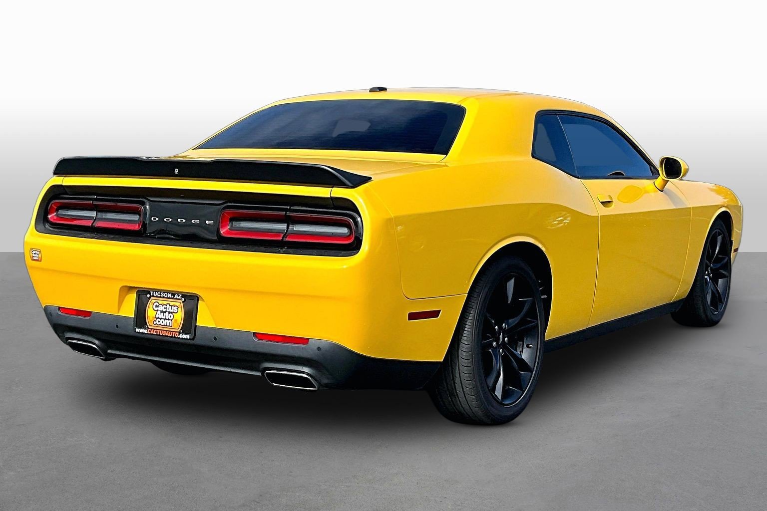 Used 2018 Dodge Challenger SXT w/ Blacktop Package image 2