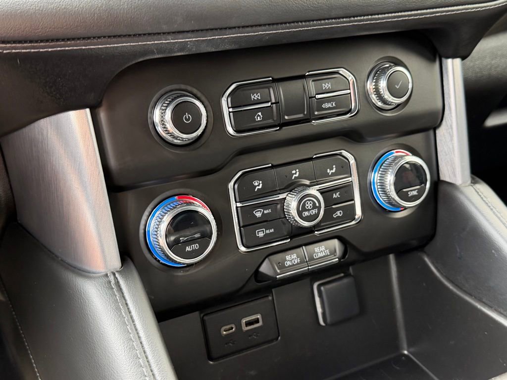 Used 2023 GMC Yukon XL SLE AWD/4WD image 15
