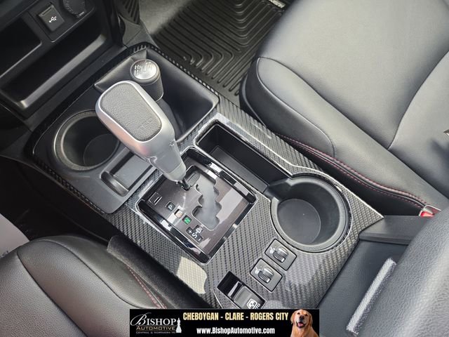 Used 2021 Toyota 4Runner TRD Off-Road Premium w/ Moonroof Package AWD/4WD image 26