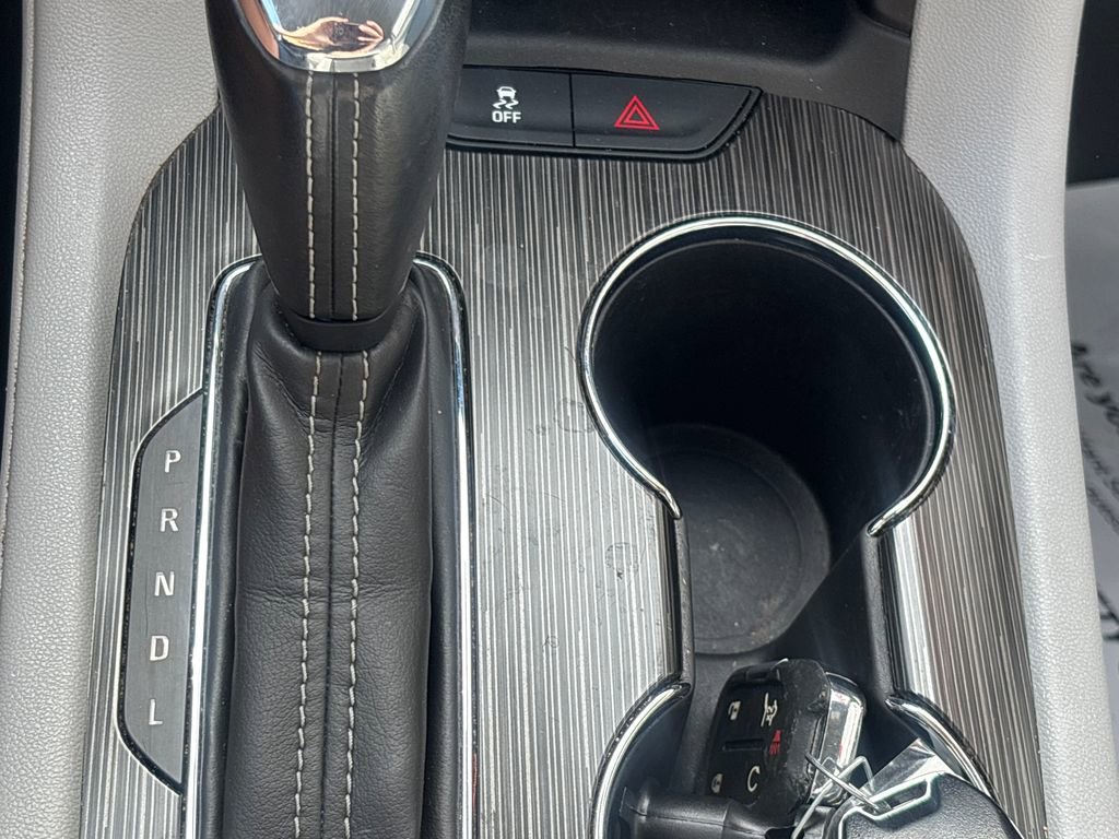 Used 2019 GMC Acadia SLT FWD image 14