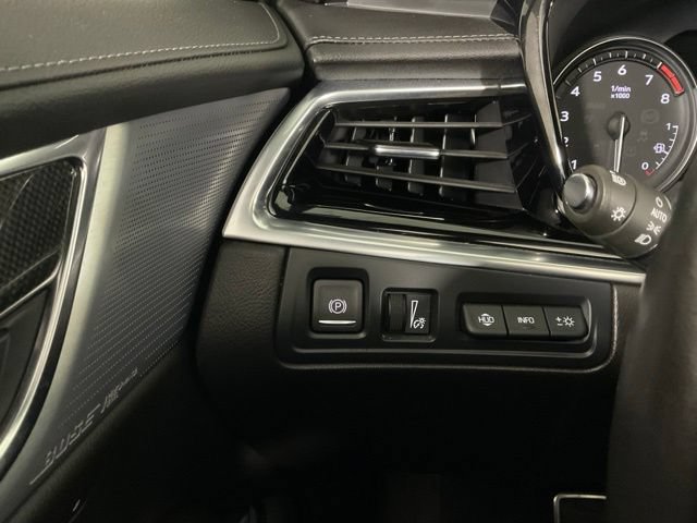 Used 2024 Cadillac XT6 Sport w/ Technology Package AWD/4WD image 20