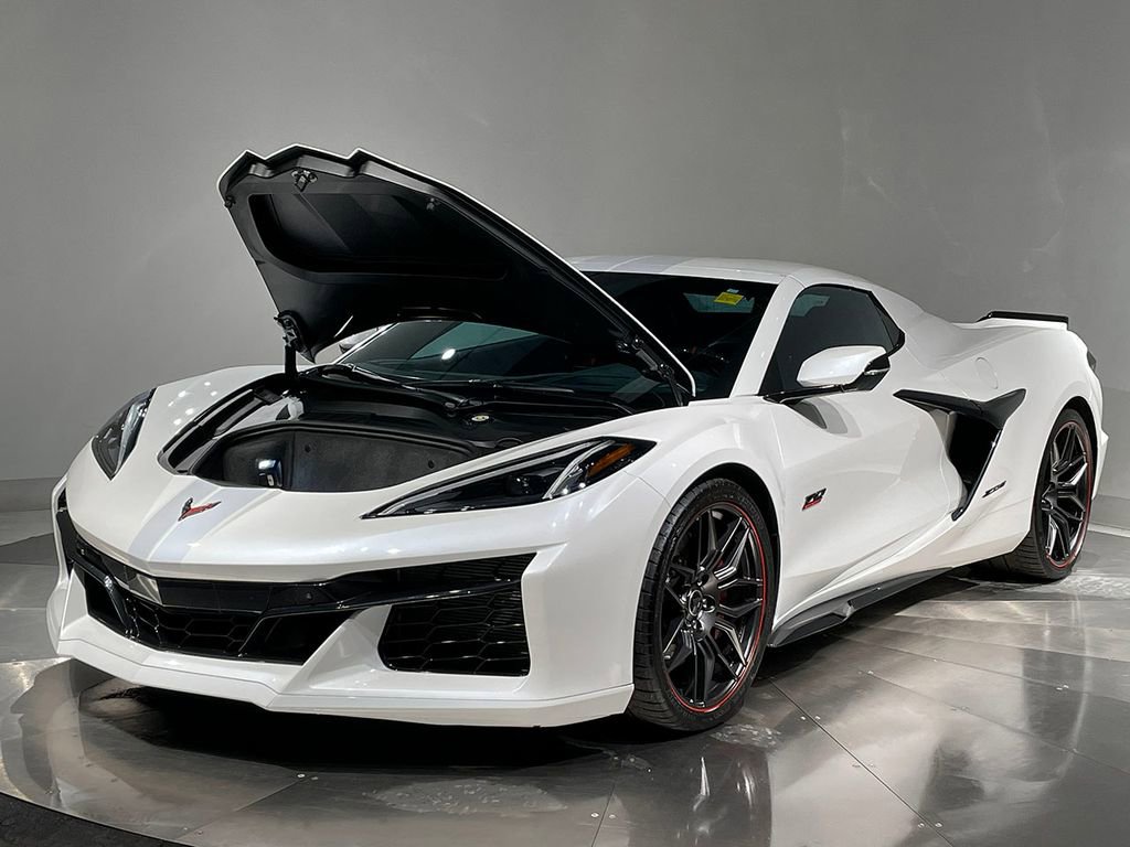 Used 2023 Chevrolet Corvette Z06 image 25