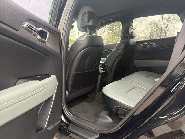 Certified 2023 Kia Sportage X-Line w/ X-Line Premium Package image 11