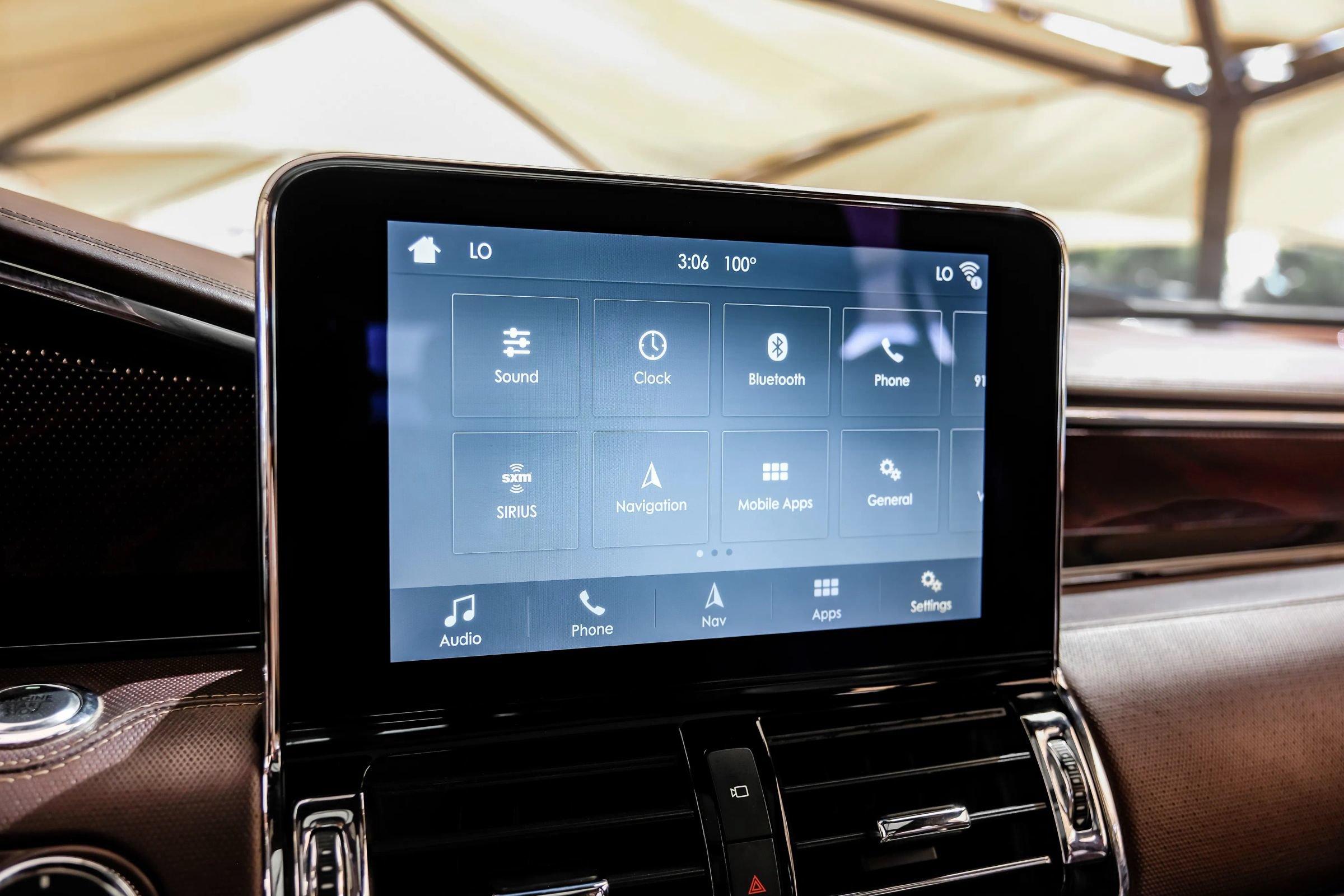 Used 2019 Lincoln Navigator Black Label w/ Cargo Package AWD/4WD image 39