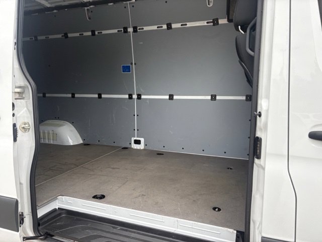 Used 2024 Mercedes-Benz Sprinter 2500 image 16