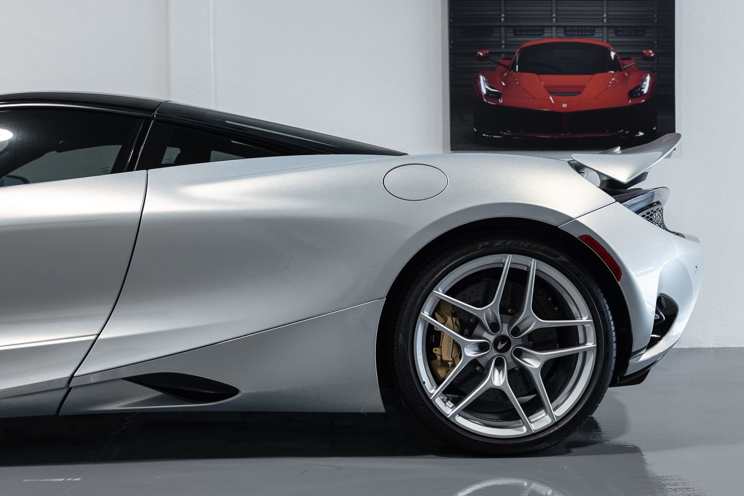 Used 2024 McLaren 750S image 11