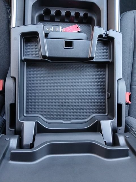 New 2026 RAM 3500 Big Horn AWD/4WD image 43