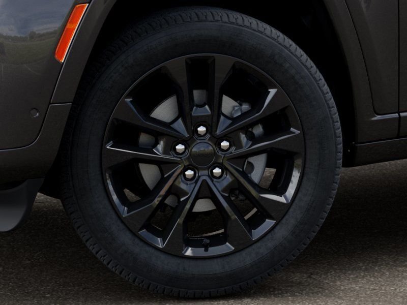 New 2026 Jeep Grand Cherokee L Limited AWD/4WD image 8