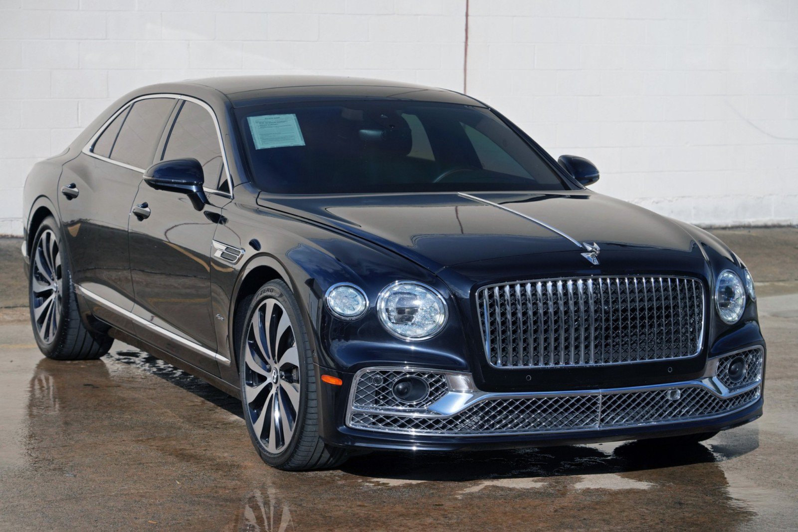 Used 2023 Bentley Flying Spur Azure AWD/4WD image 76