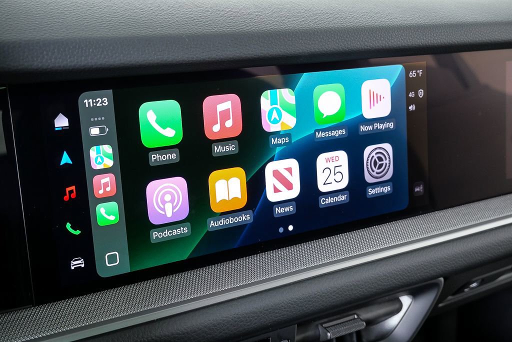 New 2026 Porsche Cayenne image 16