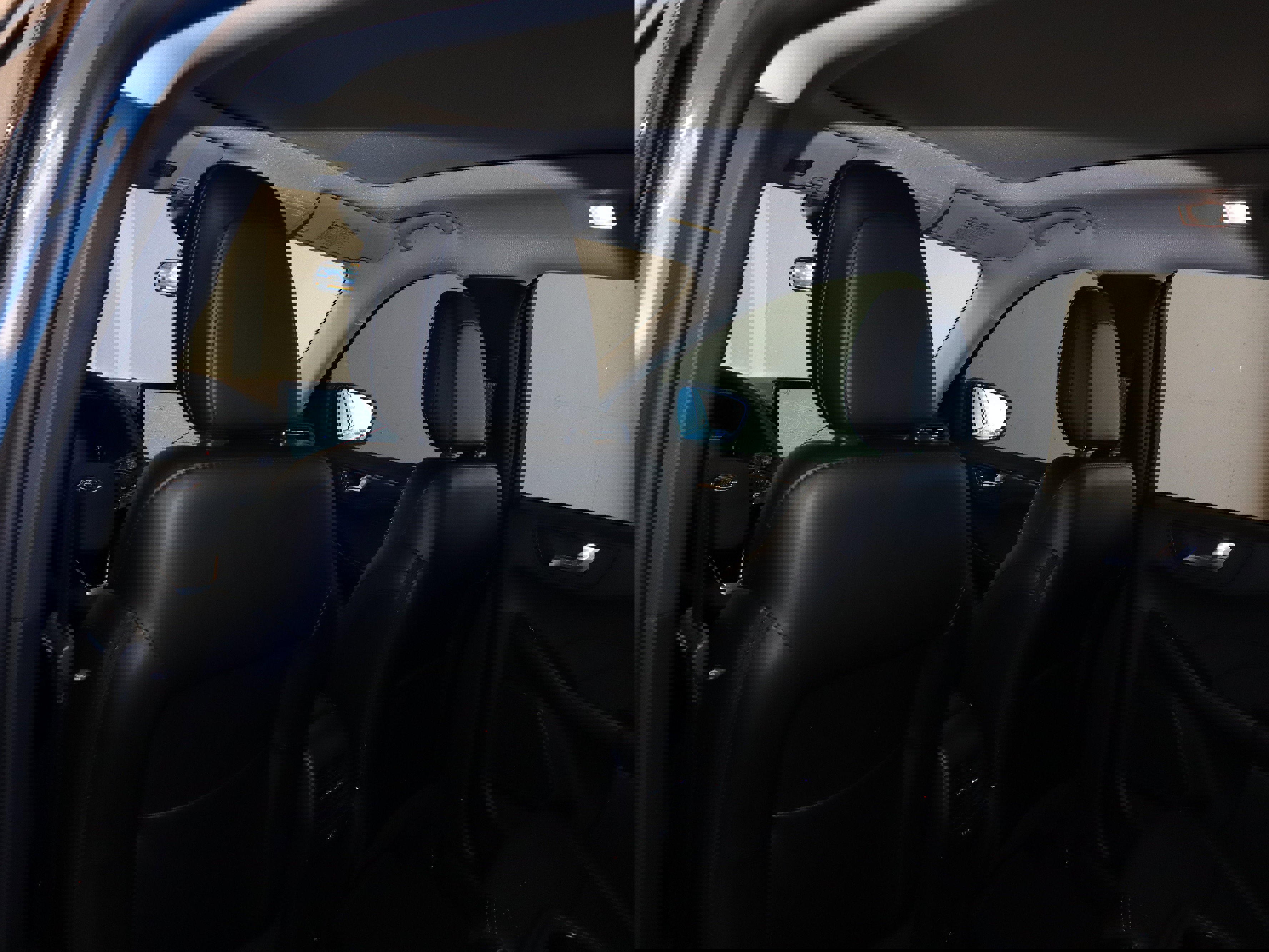 New 2025 Ford Escape SE w/ Class II Trailer Tow Package image 30