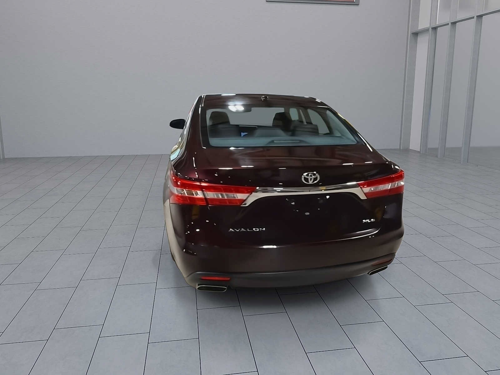 Used 2015 Toyota Avalon XLE Touring FWD image 7