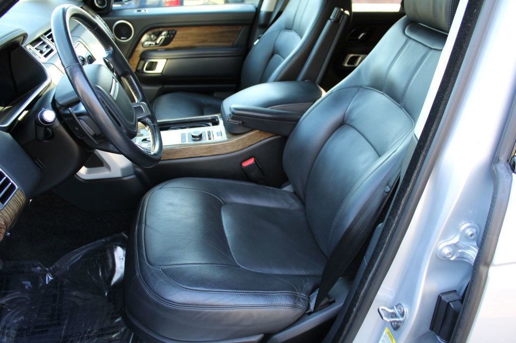 Used 2019 Land Rover Range Rover Supercharged image 12