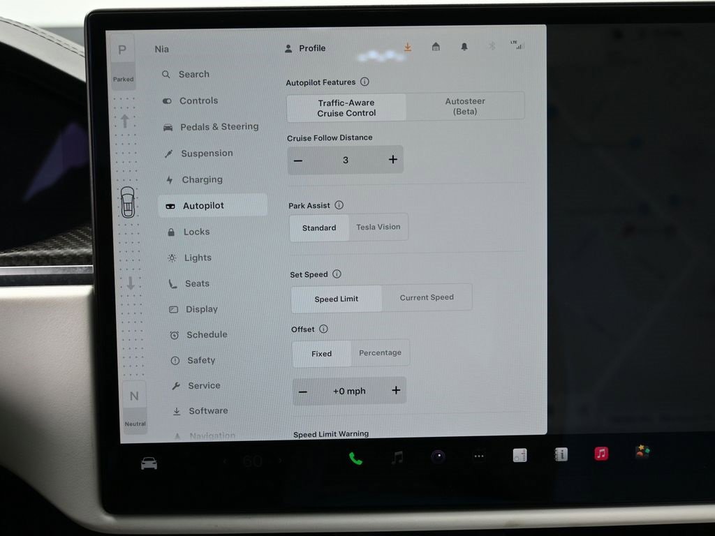 Used 2022 Tesla Model X Plaid image 26
