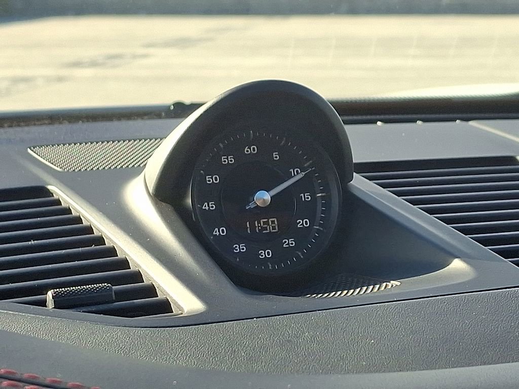 Used 2024 Porsche 911 Carrera 4 image 24