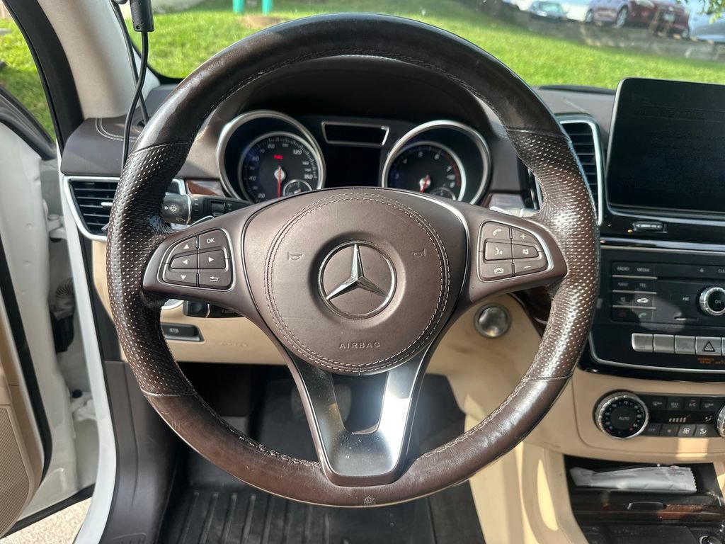Used 2019 Mercedes-Benz GLS 450 4MATIC image 14