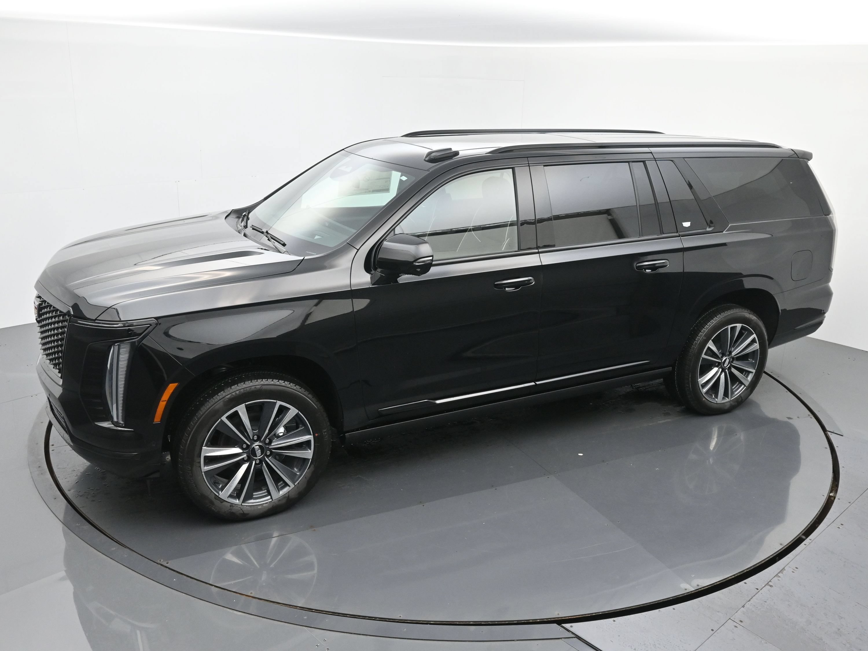New 2026 Cadillac Escalade ESV Sport w/ Touring Package AWD/4WD image 24