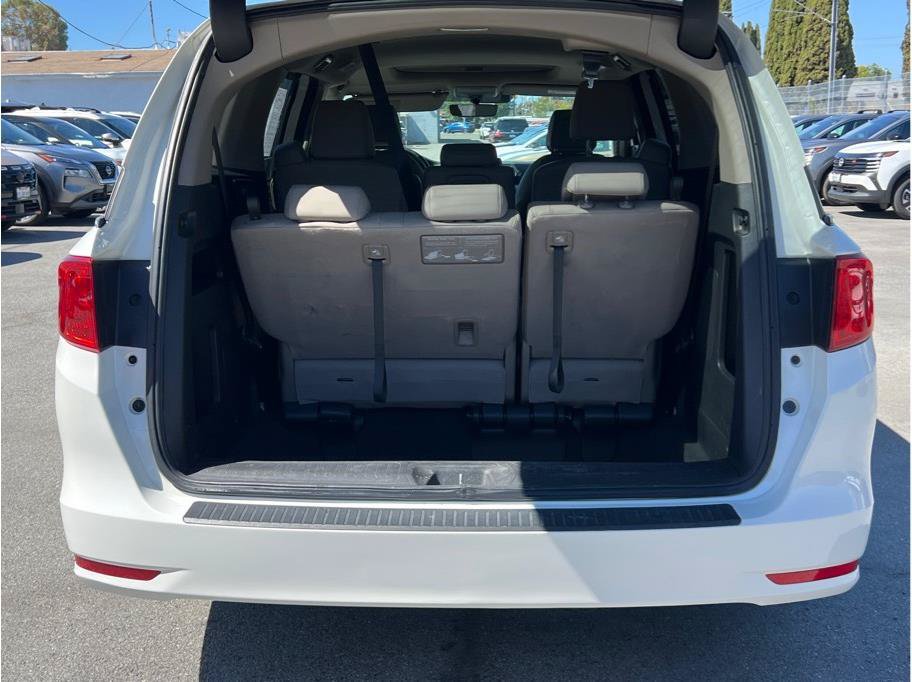 Used 2018 Honda Odyssey EX-L image 12