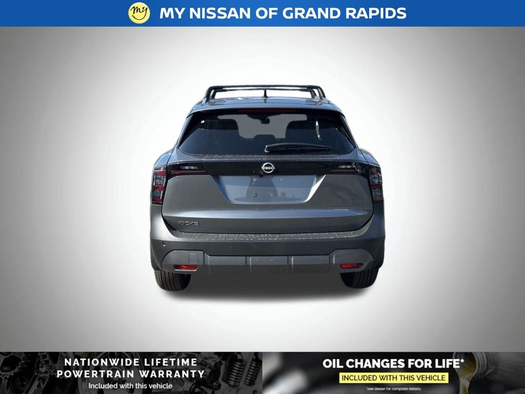 New 2026 Nissan Kicks SV w/ Charging Package image 4