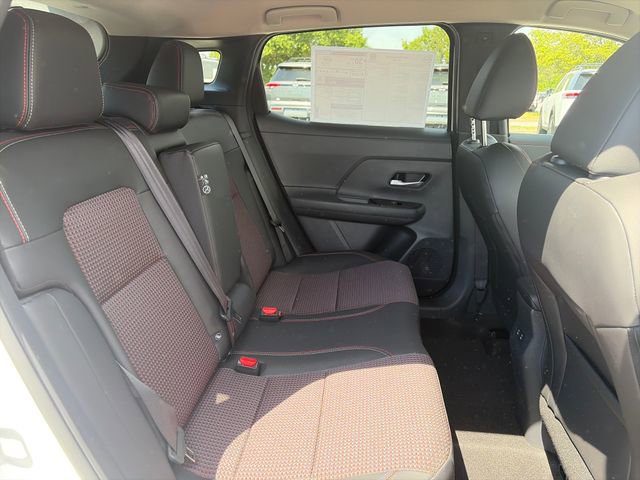 New 2026 Nissan Kicks SR w/ Cold Weather Package AWD/4WD image 13