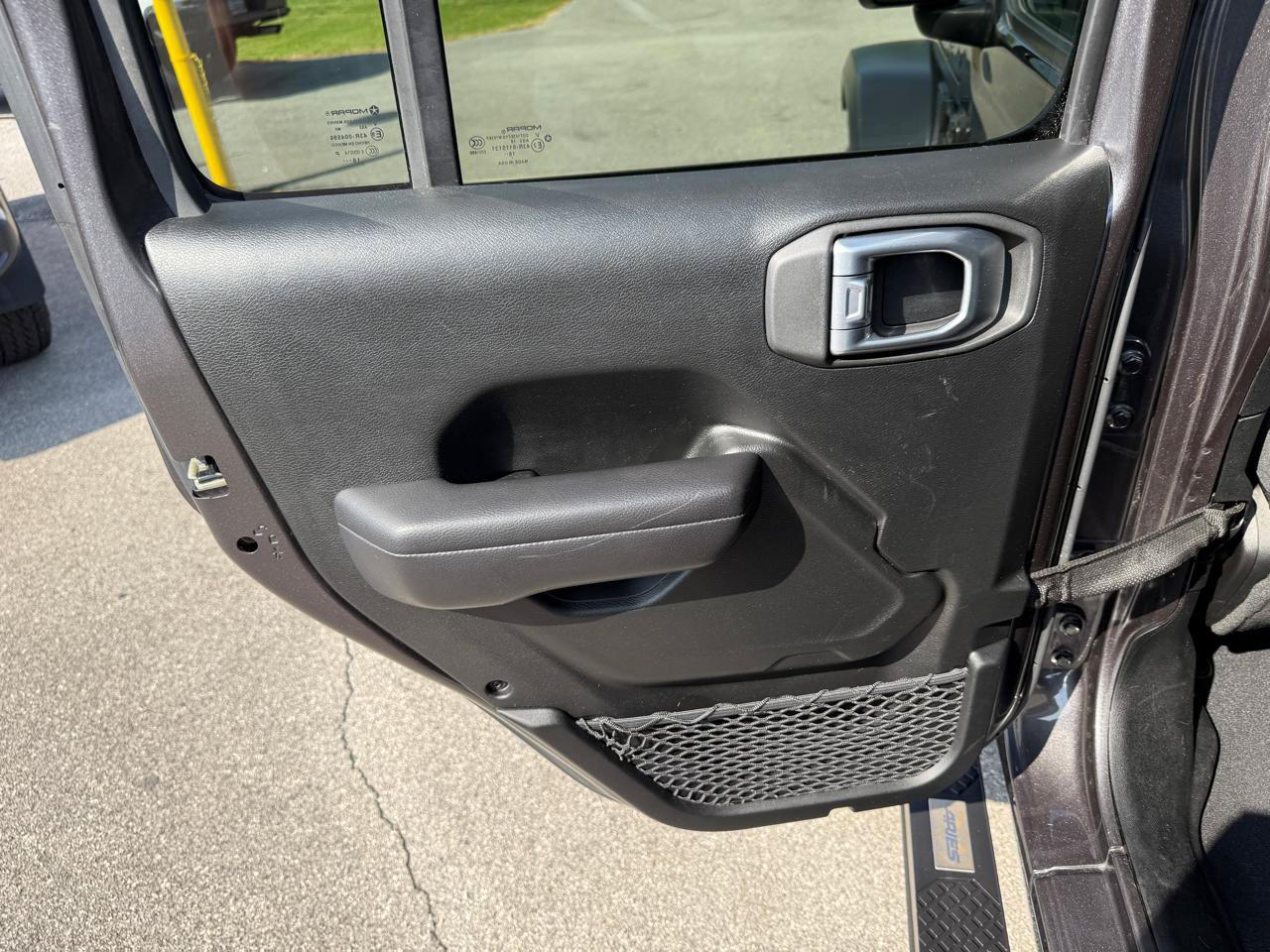 Used 2019 Jeep Wrangler Unlimited Sport S AWD/4WD image 28