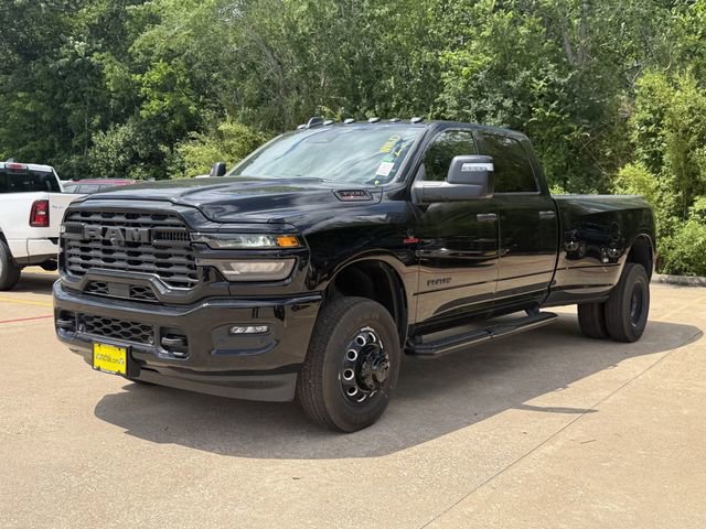 New 2026 RAM 3500 Big Horn AWD/4WD image 4