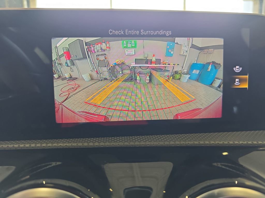 Used 2020 Mercedes-Benz CLA 250 image 25