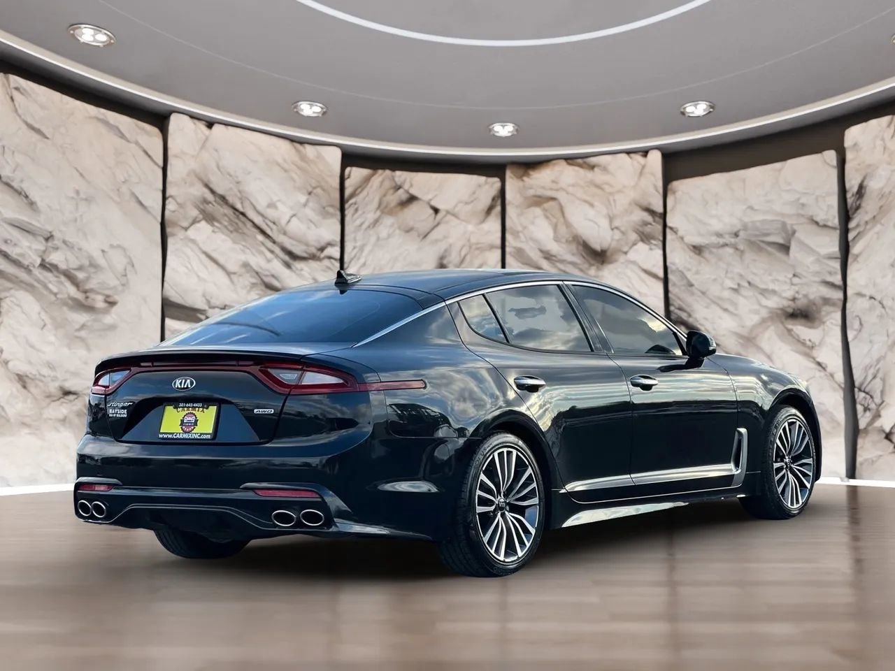 Used 2018 Kia Stinger Premium image 5