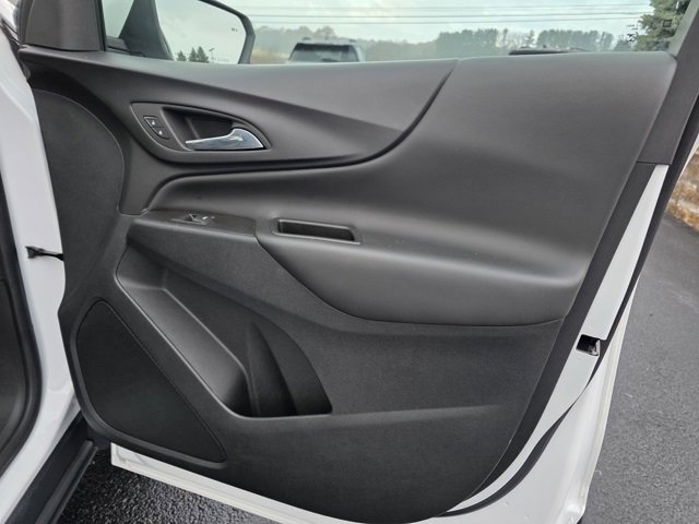 Used 2023 Chevrolet Equinox LT image 21