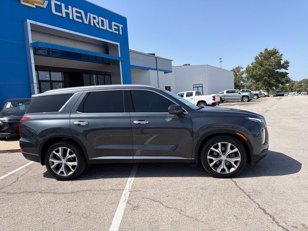 Used 2020 Hyundai Palisade SEL w/ Convenience Package FWD image 2