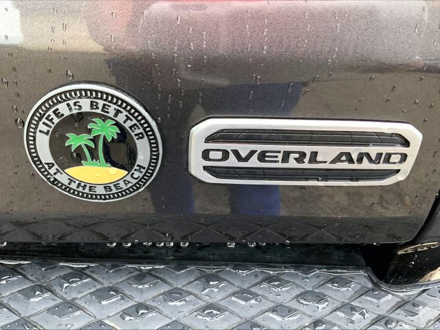 Used 2021 Jeep Gladiator Overland w/ Safety Group AWD/4WD image 14