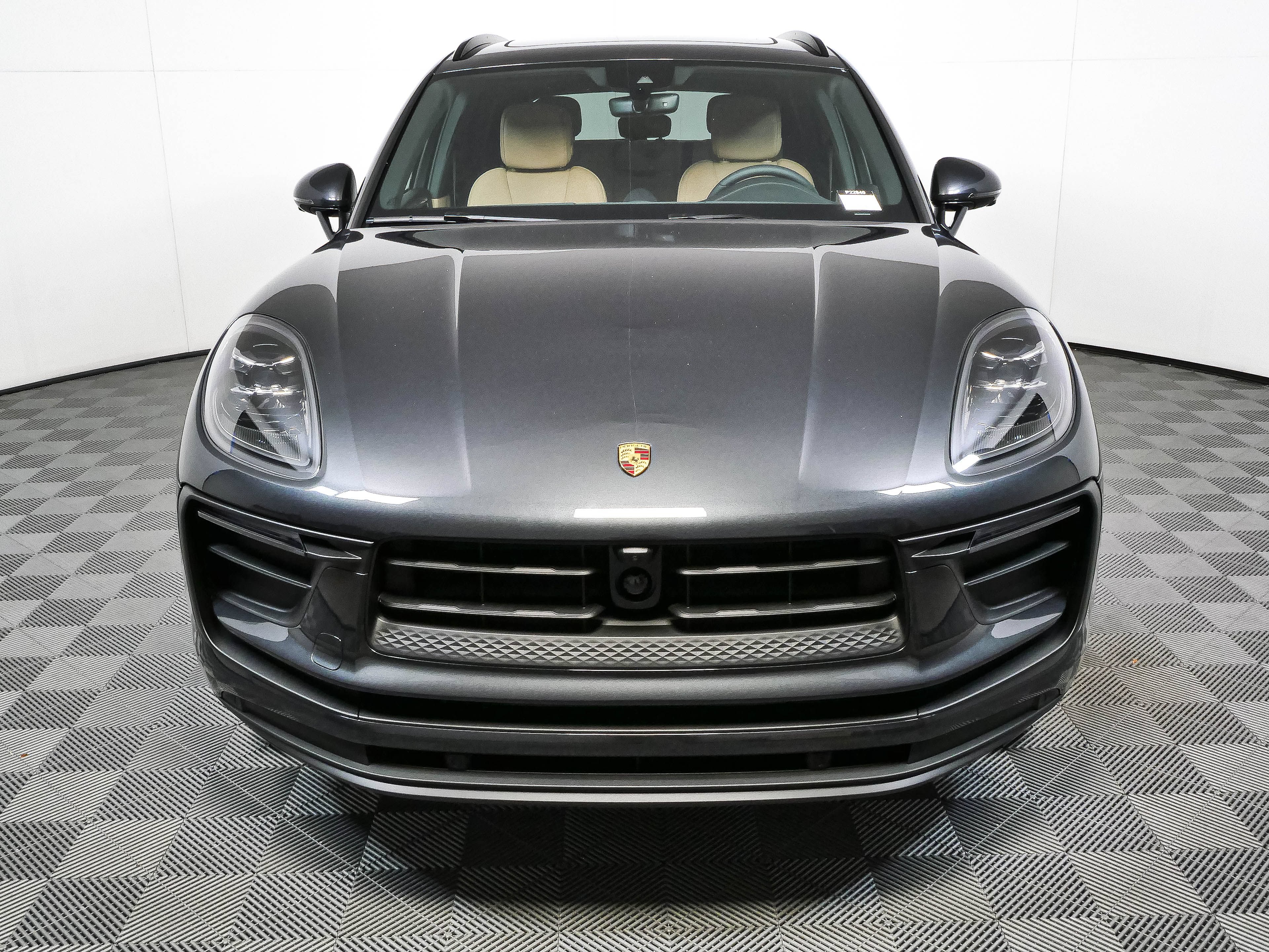 New 2026 Porsche Macan Turbo AWD/4WD image 35