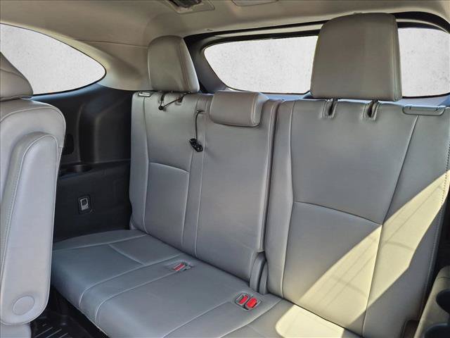 Used 2021 Toyota Highlander Platinum FWD image 23