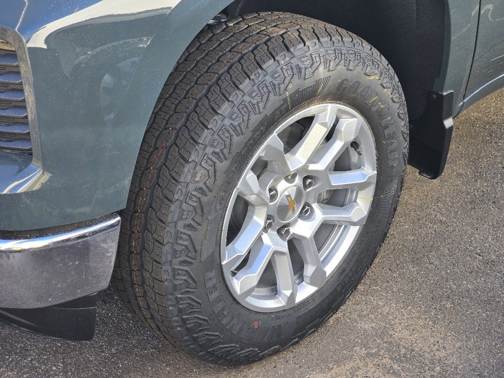 New 2026 Chevrolet Silverado 1500 LT w/ Z71 Off-Road Package image 13