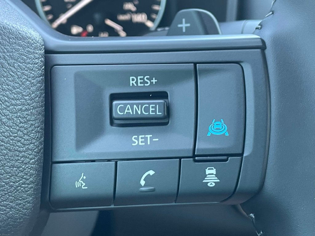 New 2027 Nissan Rogue SV FWD image 31