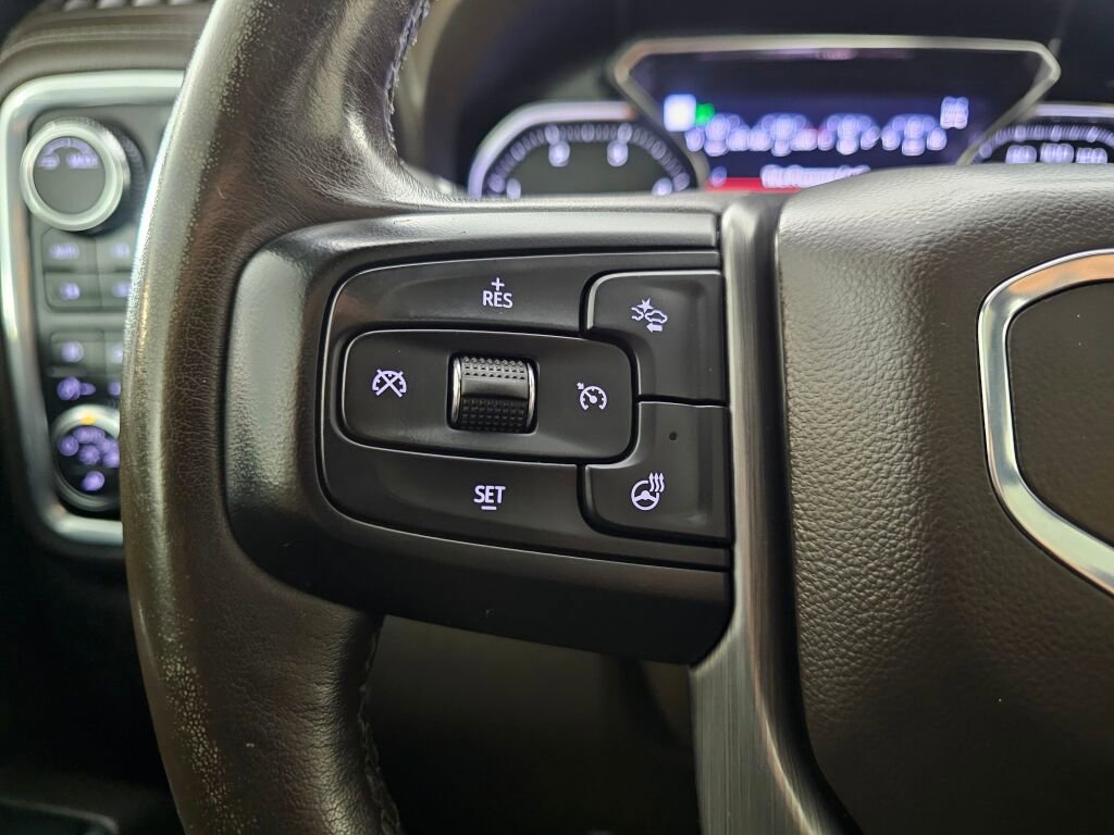 Used 2022 GMC Sierra 3500 Denali w/ Denali Ultimate Package AWD/4WD image 24