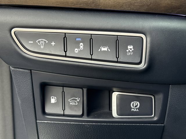 Used 2021 Genesis G90 3.3T Premium image 20