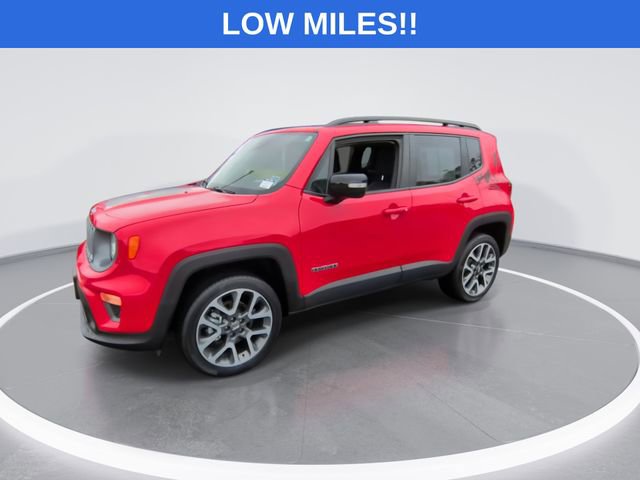 Used 2022 Jeep Renegade Limited w/ Sun, Sound & Wheels Group AWD/4WD image 4