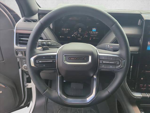 Used 2026 GMC Yukon Denali w/ LPO, Floor Liner Package AWD/4WD image 11