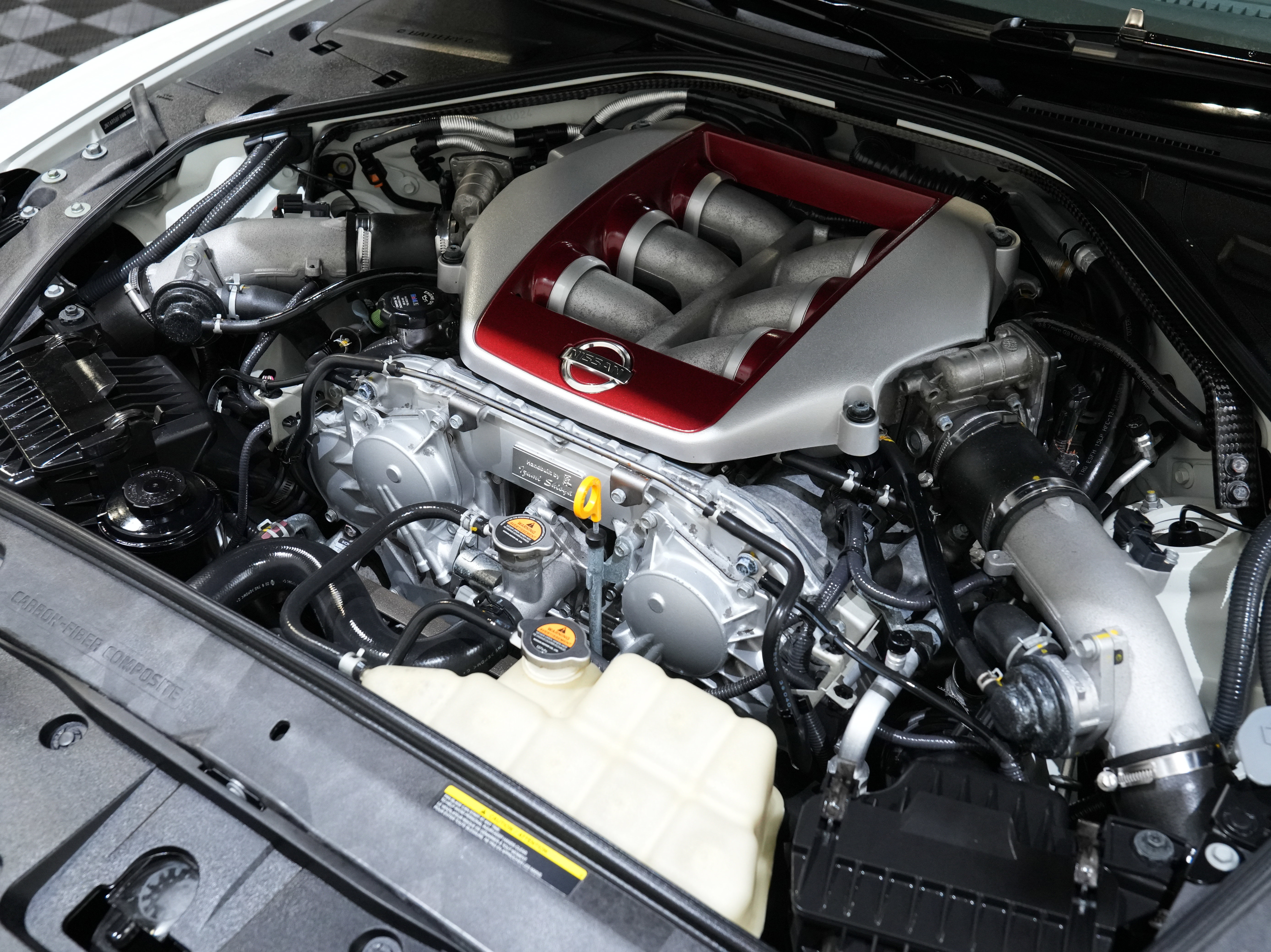 Used 2021 Nissan GT-R Premium image 43