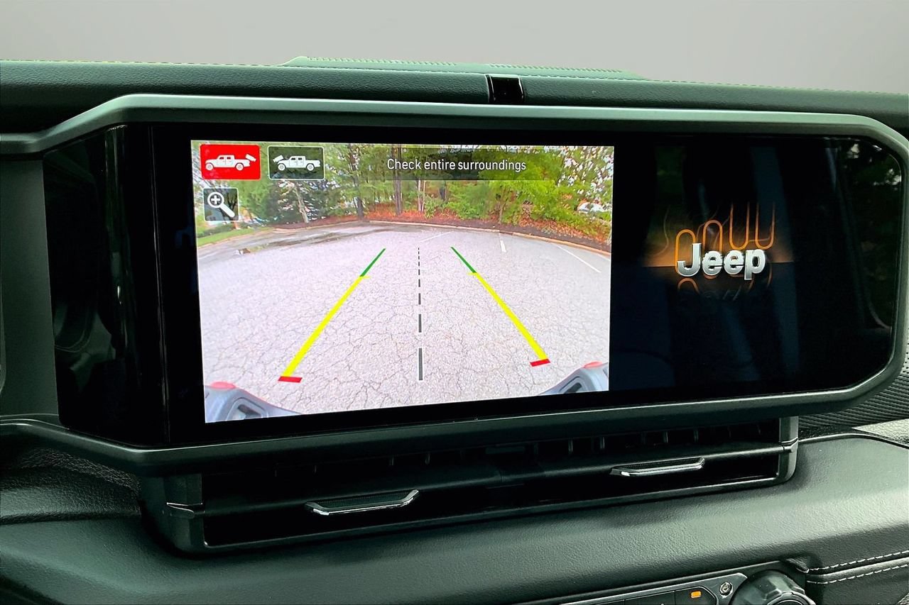 New 2026 Jeep Gladiator Rubicon AWD/4WD image 13