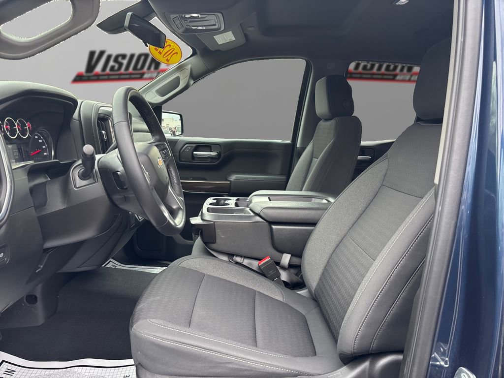 Used 2022 Chevrolet Silverado 1500 LT image 9